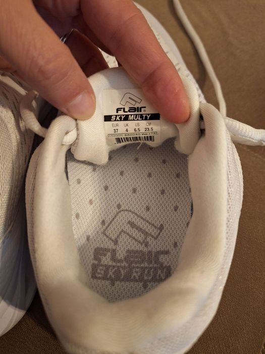 Дамски маратонки 37