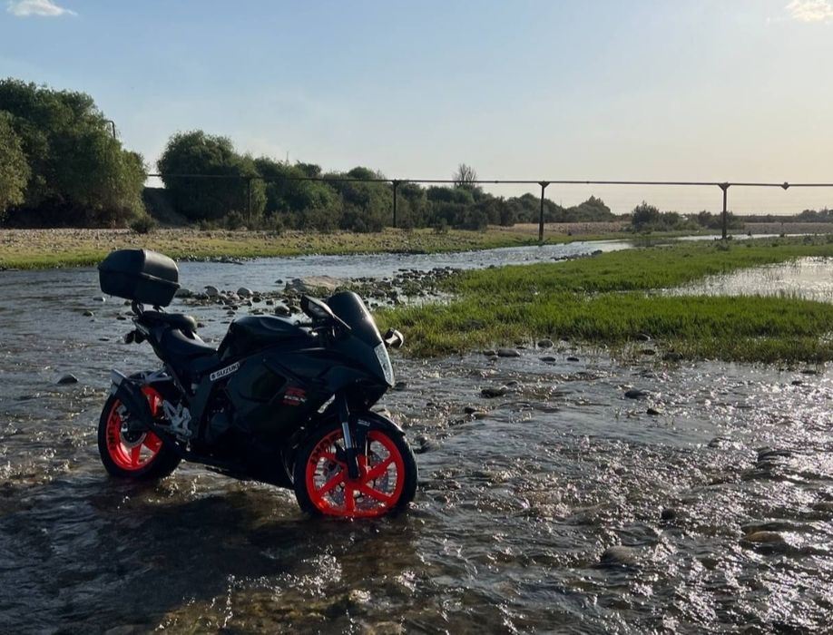 Мотоцикл Hyosung 250 Gt