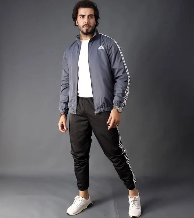 Спортивные костюмы Adidas