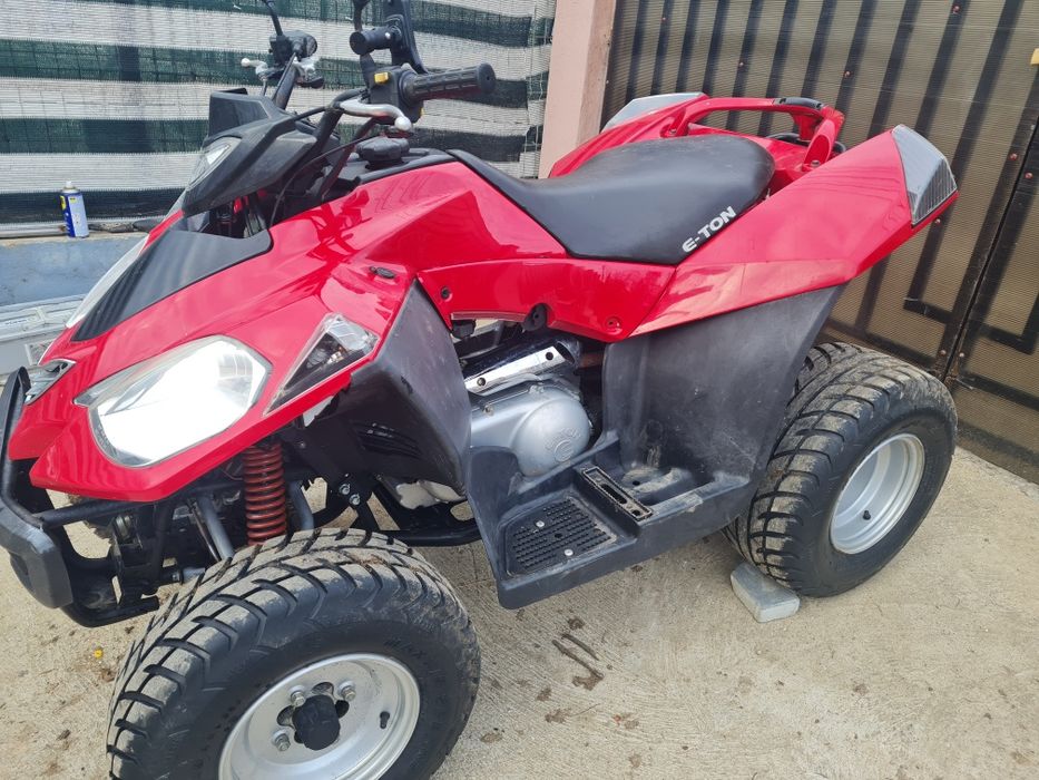 Vand Atv copii de 250 cc cu 25 de cai putere