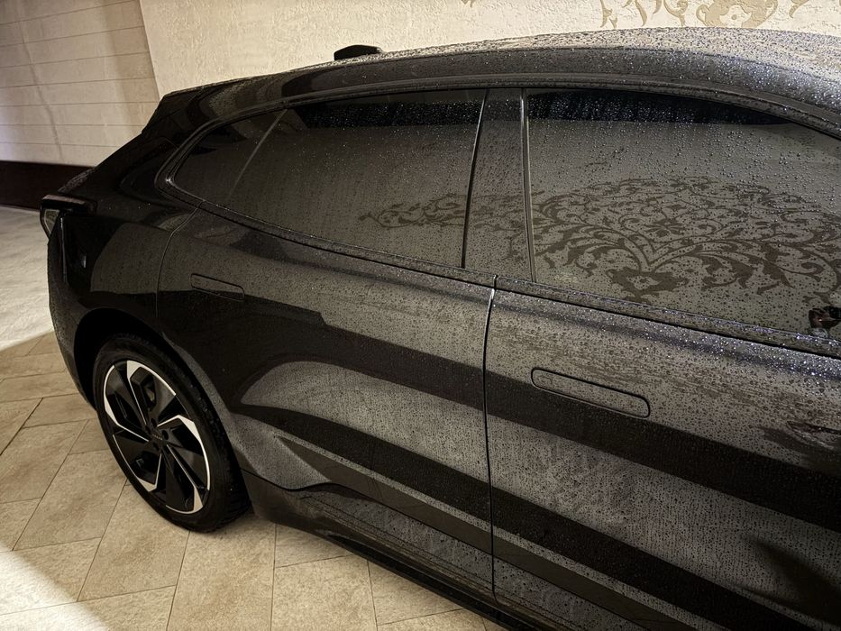 Zeekr 001 2023 — 3