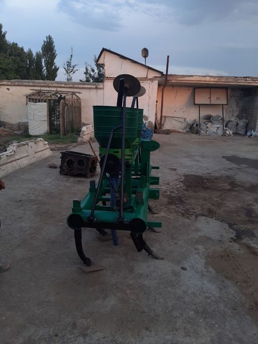 Qishloq xo'jaligi texnikalariga ehtiyot qismlar yasaymiz