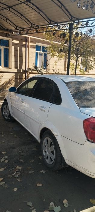 Losetti 2009sotiladi