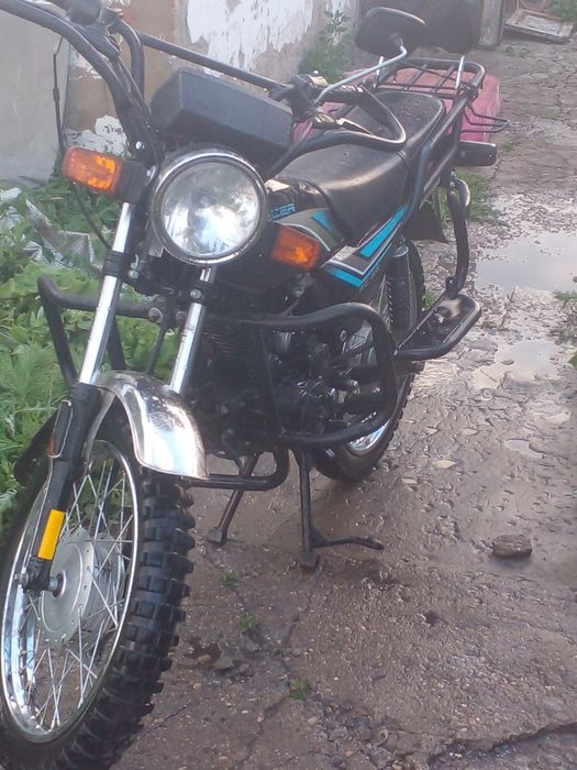 Рейсер турист продам