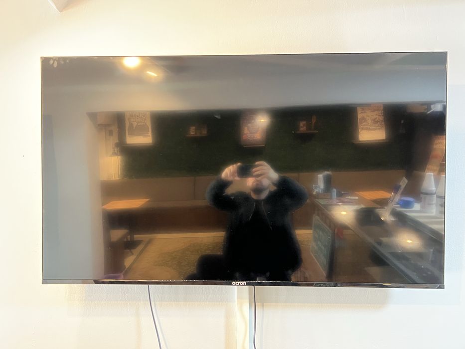 Продам телевизор Acron, диагональ 55”