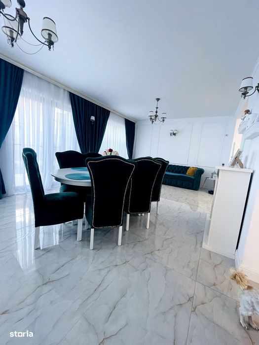 Casă de vânzare – 6 camere P+M, Haieu