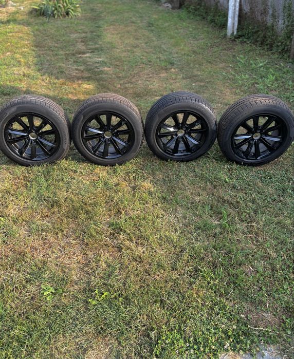 Roti 17" pentru BMW F10, F30. Jante + anvelope iarna 225/55/17