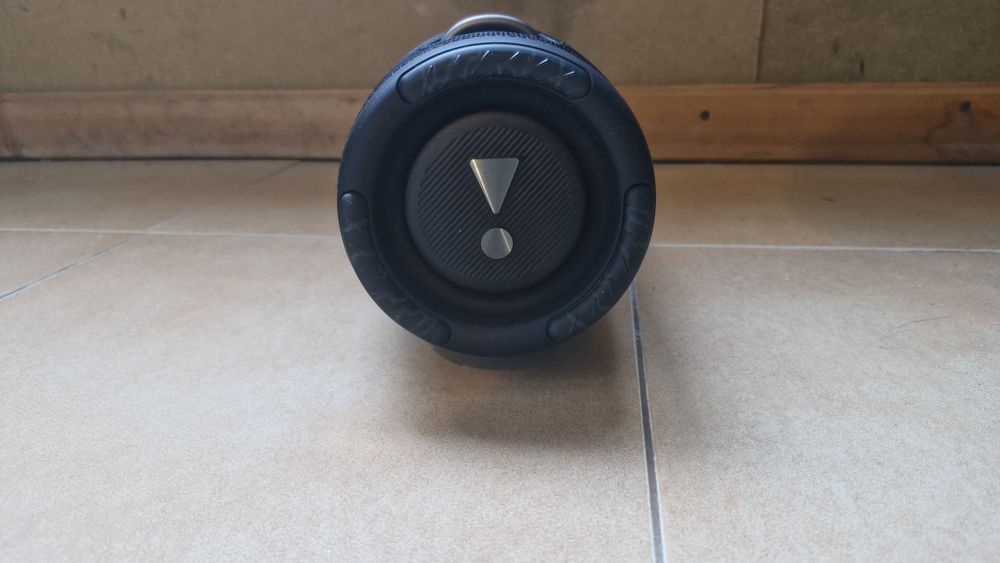Продава-Преносима тон колона,Модел-JBL XTREME 3 Черна
