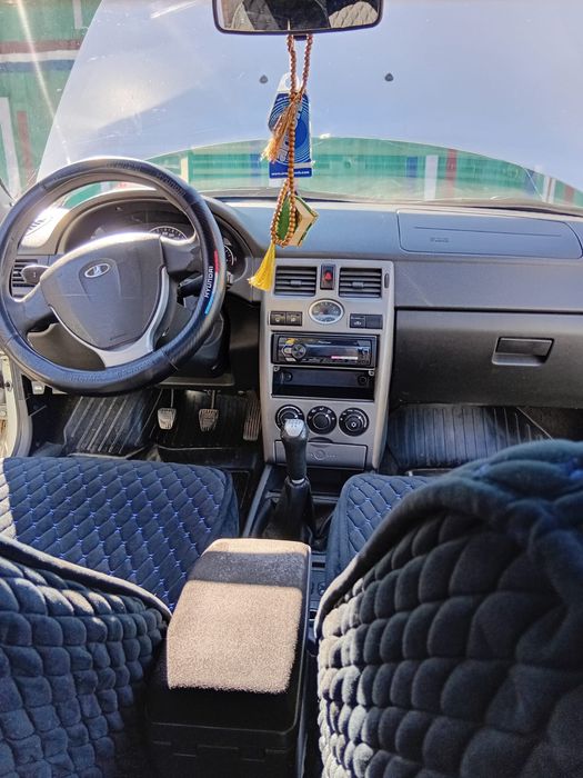 Срочно продаю приору