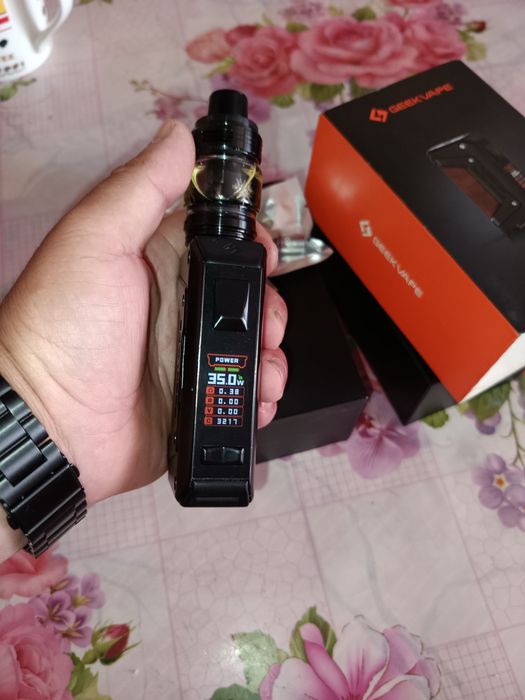 vape kit Geekvape L200