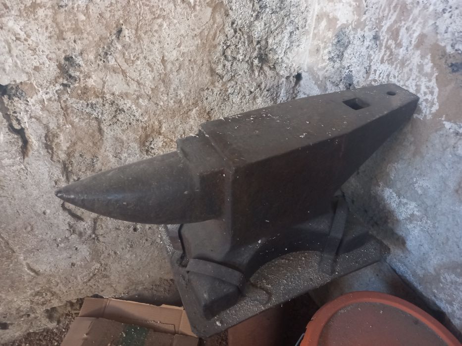 Продам тисы и ноковал