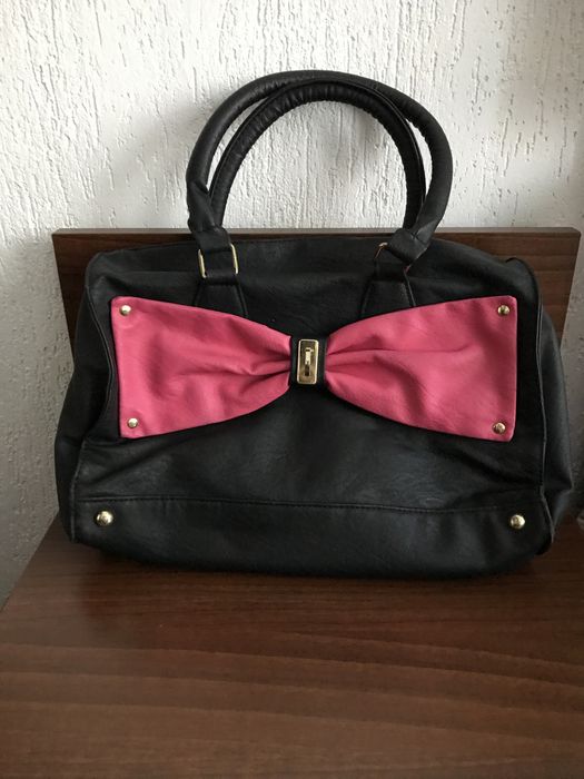 Дамски чанти в добро състояние