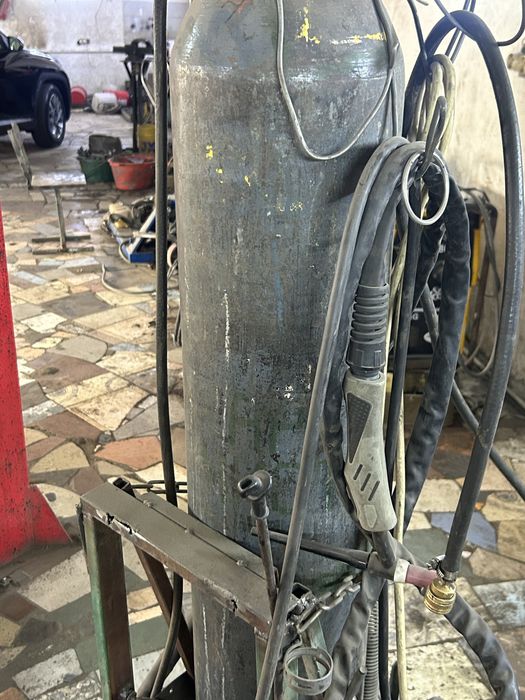 Продам аргоновую сварку magnetta