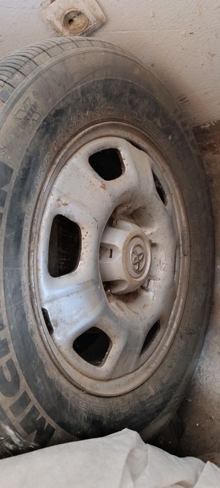 Продам резину с дисками