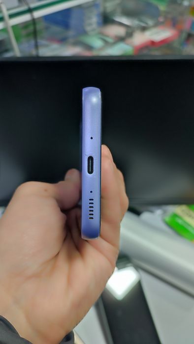 Samsung a54 128 gb sotiladi