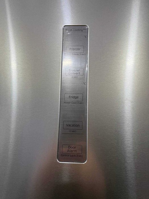 Холодильник Samsung RT62K7110SL 629 л Inverter Twin Cooling SpaceMax