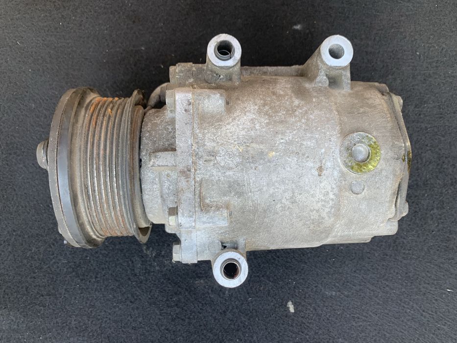 Compresor Clima AC Aer Conditionat Ford Fiesta 1.3  Benzina 2001-2007