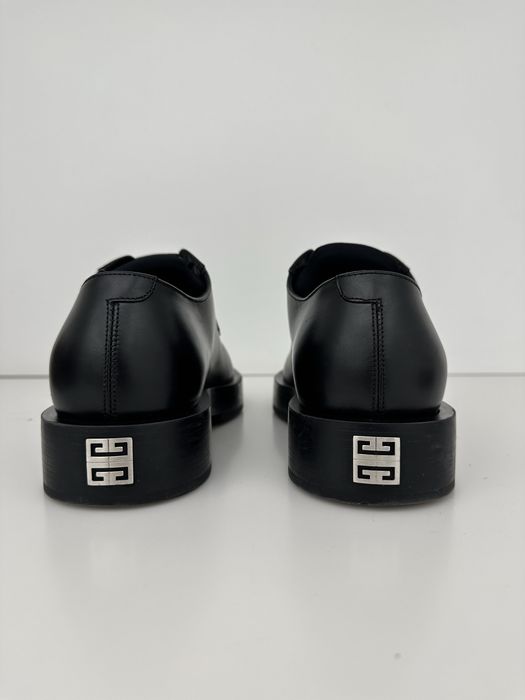 Givenchy обувки