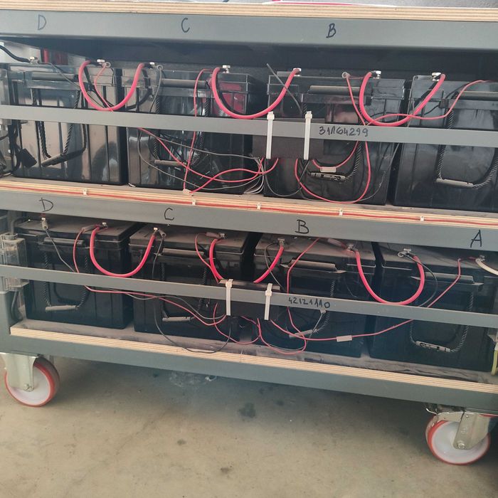 Акумулатори за фотоволтаик (опционално с количка и инвертор)