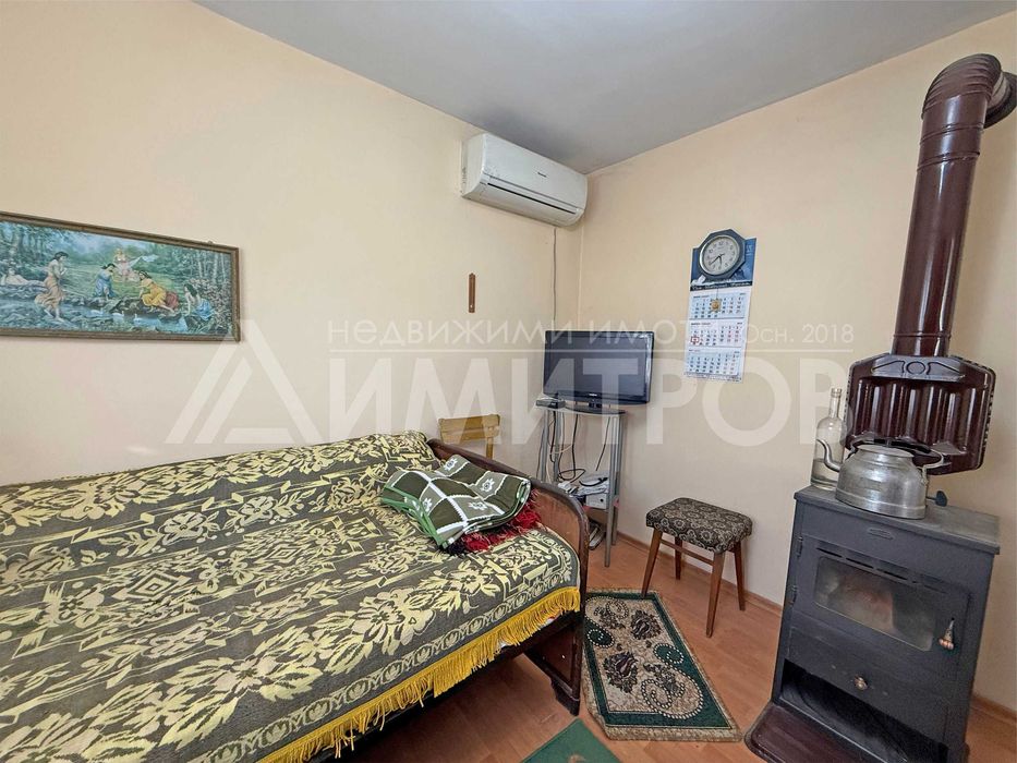 Продава се Къща в Нови пазар - 85 кв.м за 942 €/кв.м - Снимка #9
