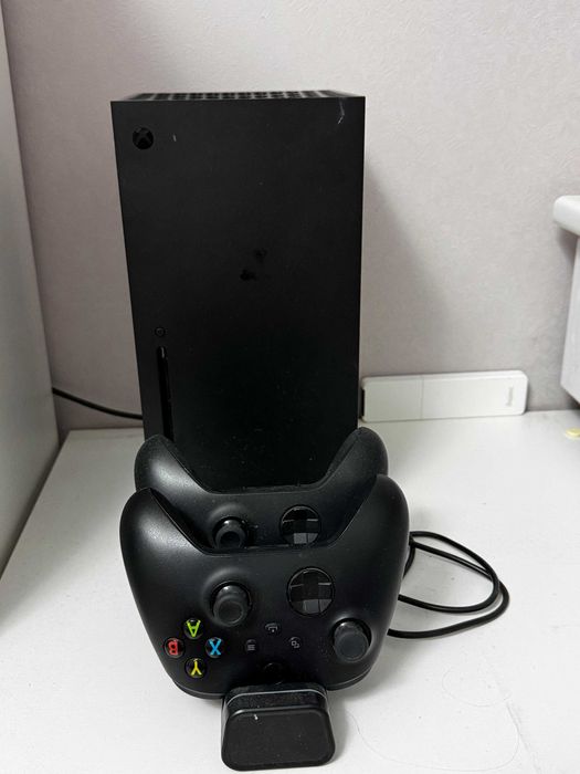 Xbox Series X игровая консоль