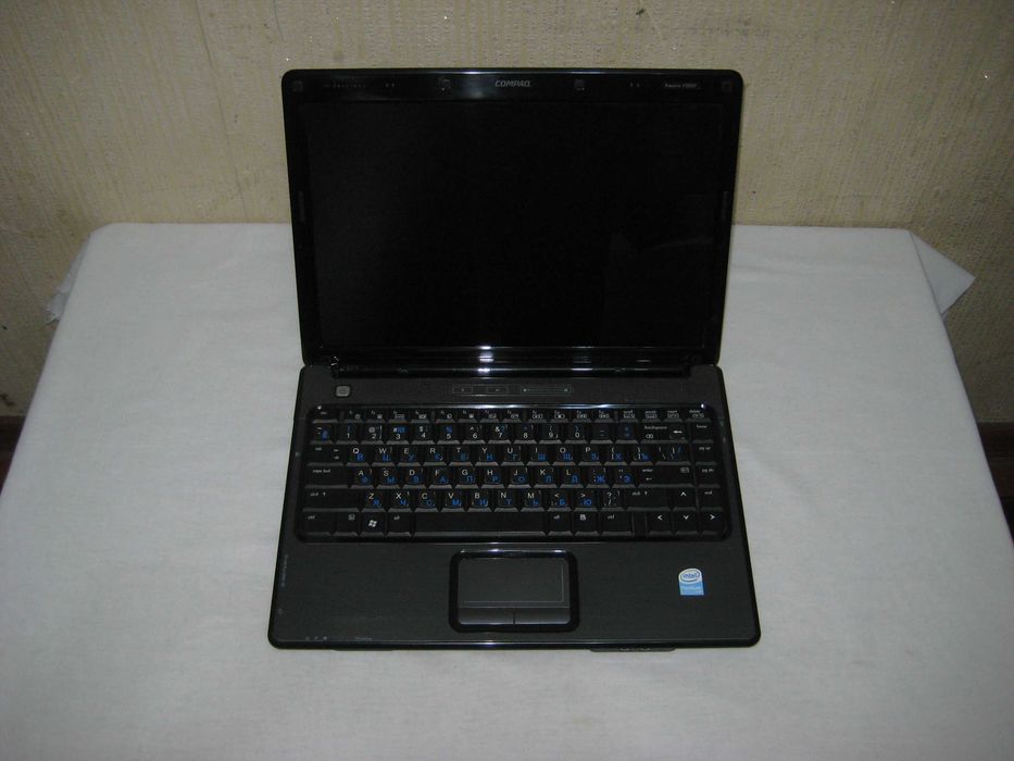 Ноутбук Hp COMPAQ офисный яхши ишлидиган холатда !