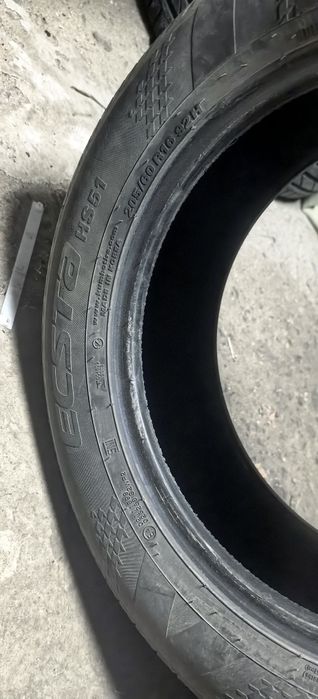 Продам шины комплект