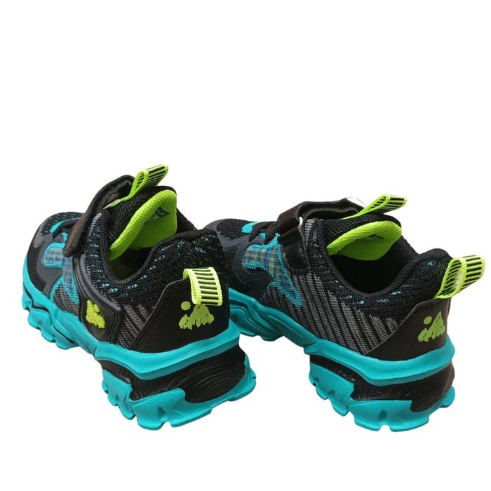 Livrare GRATUITA pana pe 24.12.2023   80lei perechea,Adidas băieți gal