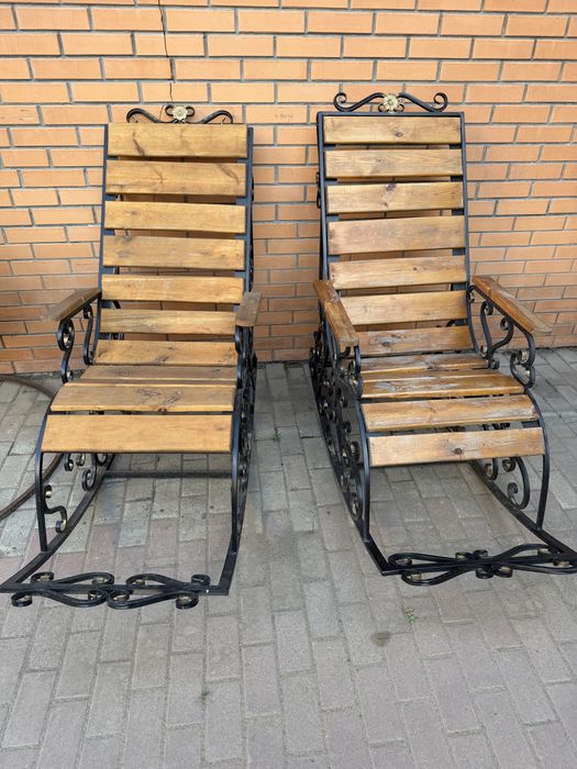 Продам кресло качалка