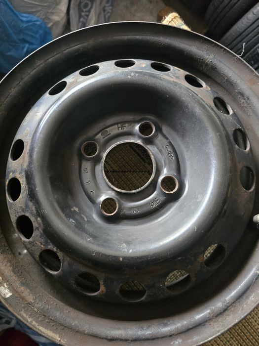 Джанта за Daewoo Lanos, гума Hankook и още 3бр.