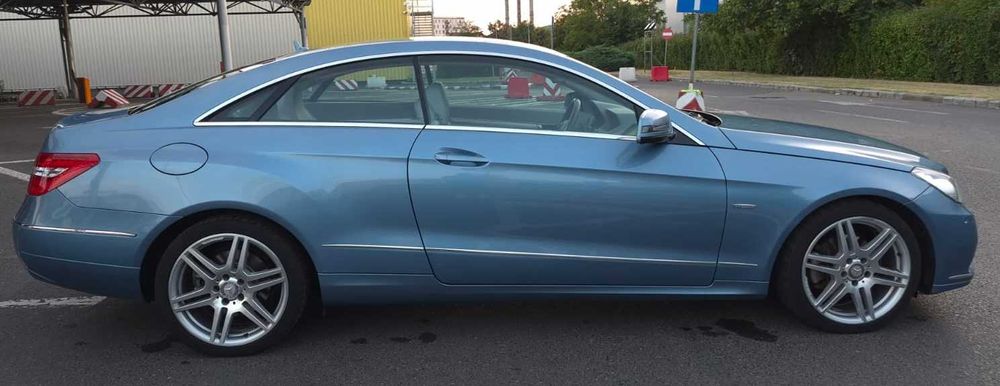 MERCEDES-BENZ E-Class 2011 — imagine 4