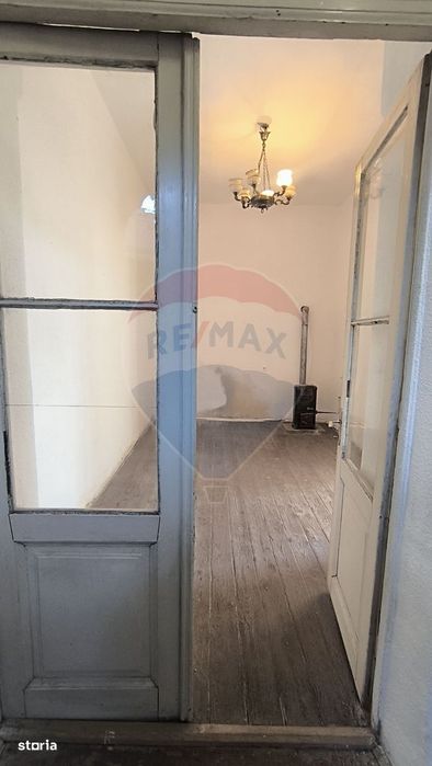 Apartament de vânzare în Palatul Berde, strada Horea