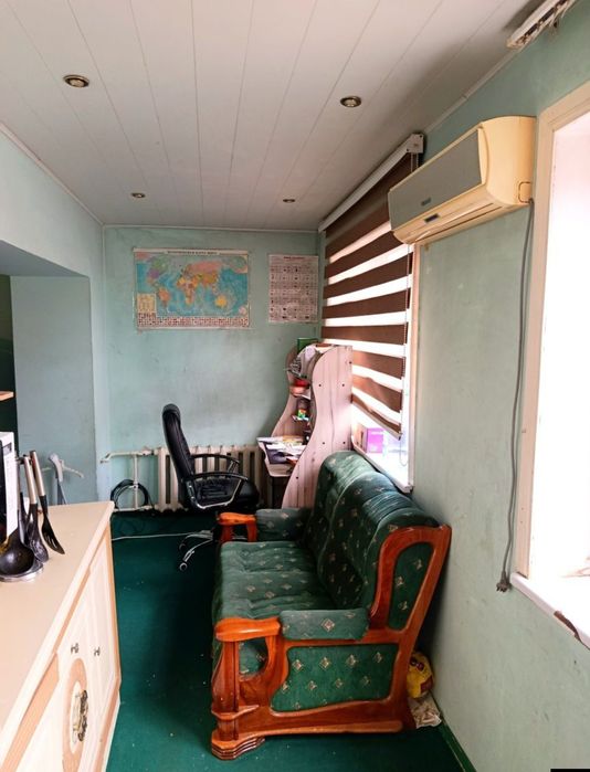 МирзоУлугбекский р-н,Буз-2,49 школа,МИБ,кирпич балкон 2*6,63 м2 3/2/5