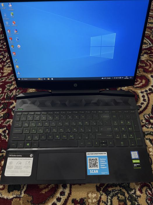 ноутбук HP игравой сотилади