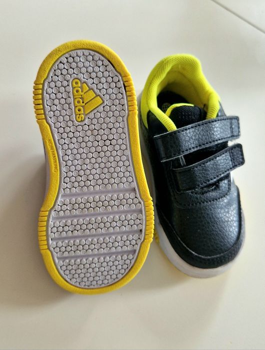 Детски маратонки Adidas, , размер 22, еко кожа, като нови