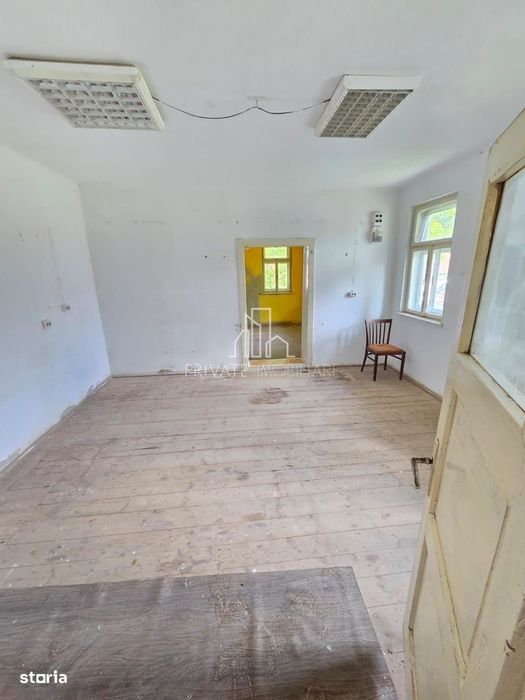 Casa individuala, cu Teren de 12 ari, Str Principala Voiniceni