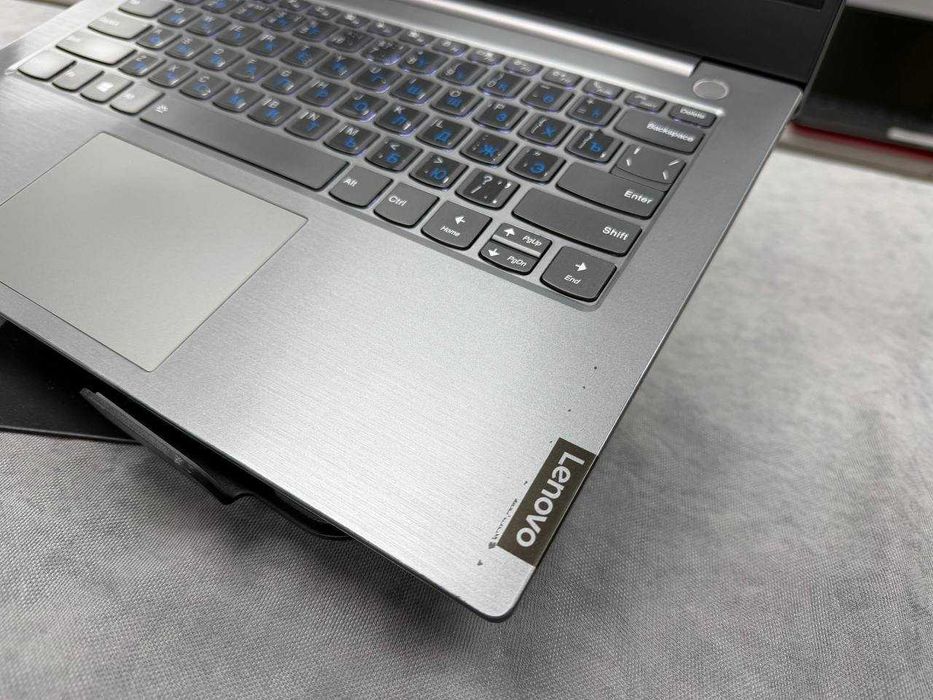 Жұмысқа сабаққа арналған LENOVO Thinkbook*Core i5*ОЗУ 8*ssd 256*