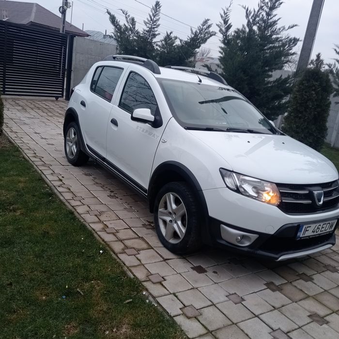 Vând Dacia Sandero Stepway !