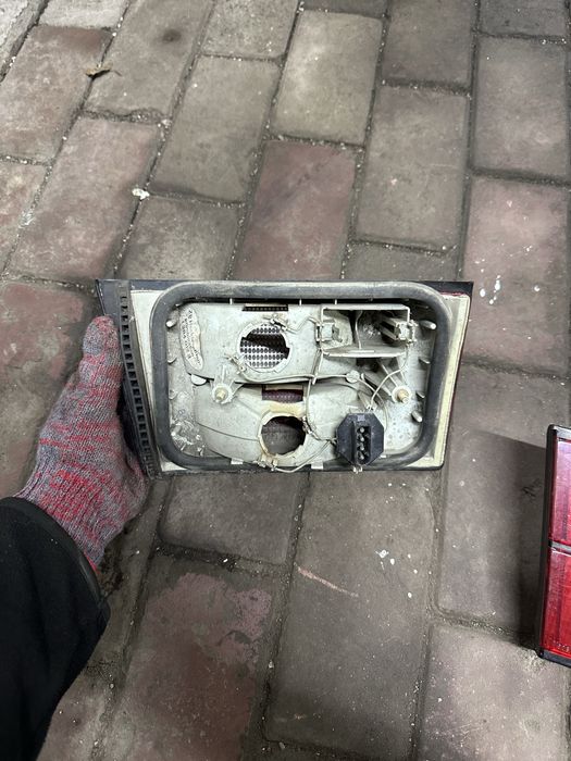 Задняя оптика бмв Е34