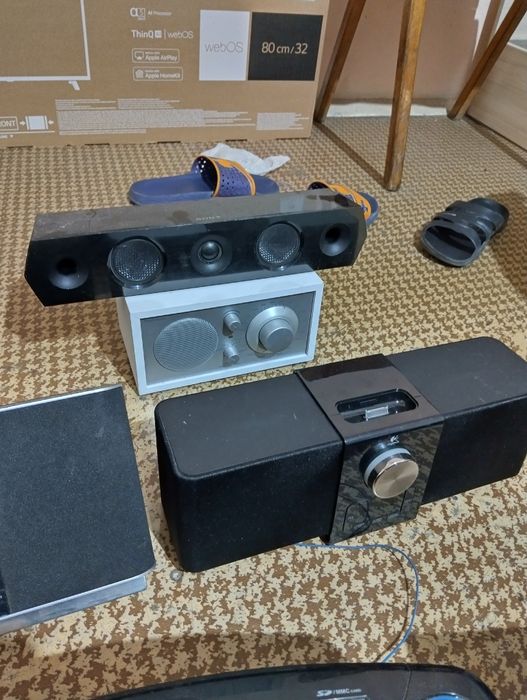 Дог станции радио часовници с блутут