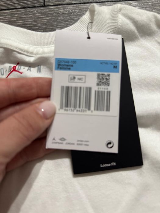 Tricou Jordon nou cu eticheta marime  L