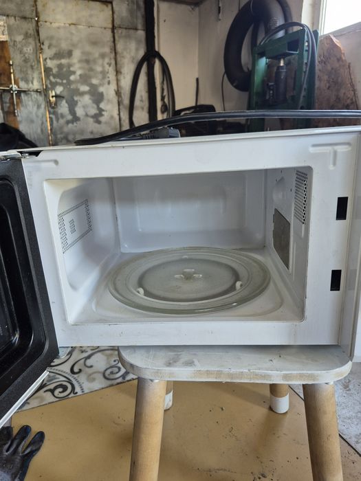 Микроволновая печь