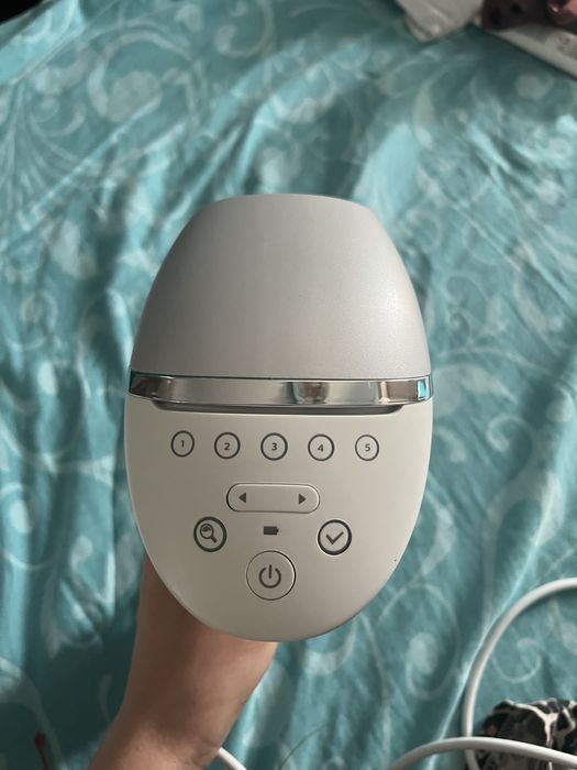 Фотоепилатор IPL Philips Lumea Prestige BRI953/00
