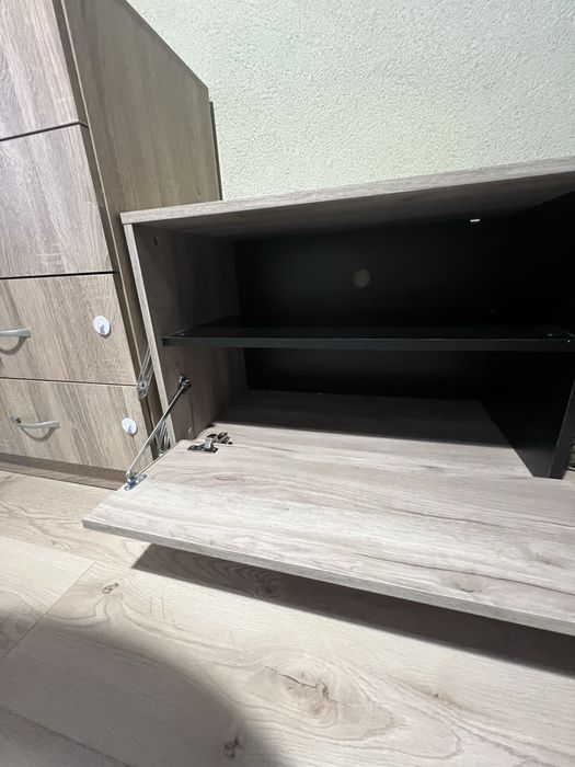 Comoda tv ca noua