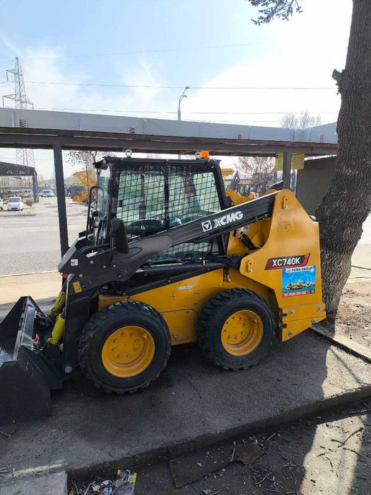 Мини-погрузчик XCMG XC740K -(0,45м³). SR760RU -(0,6м³)