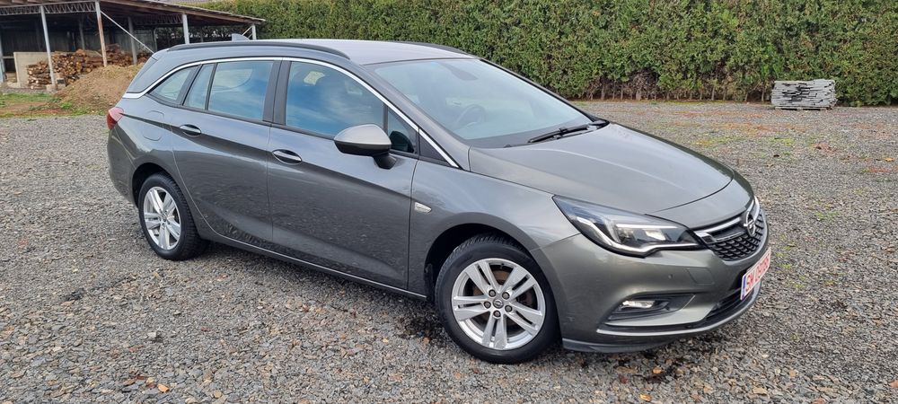 Vând Opel Astra 2016 euro 6!!