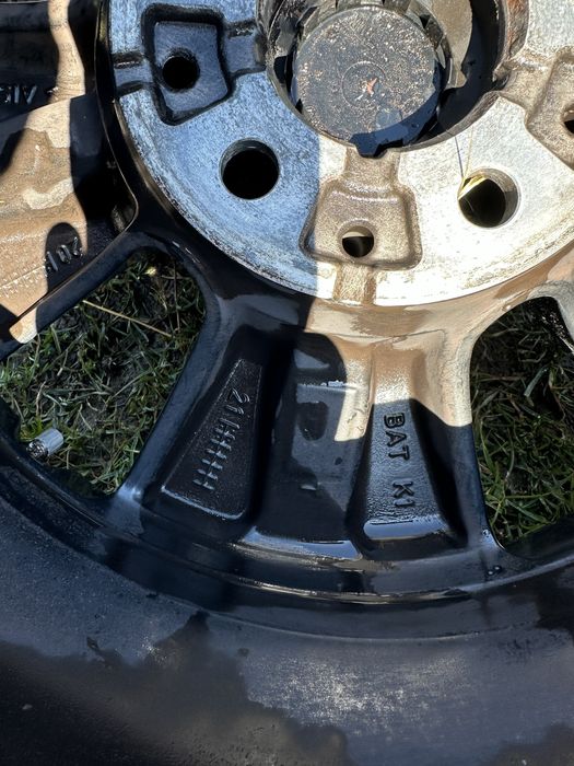 Jante BMW, R16 echipate cu cauciucuri de Iarna+senzoeri de presiune