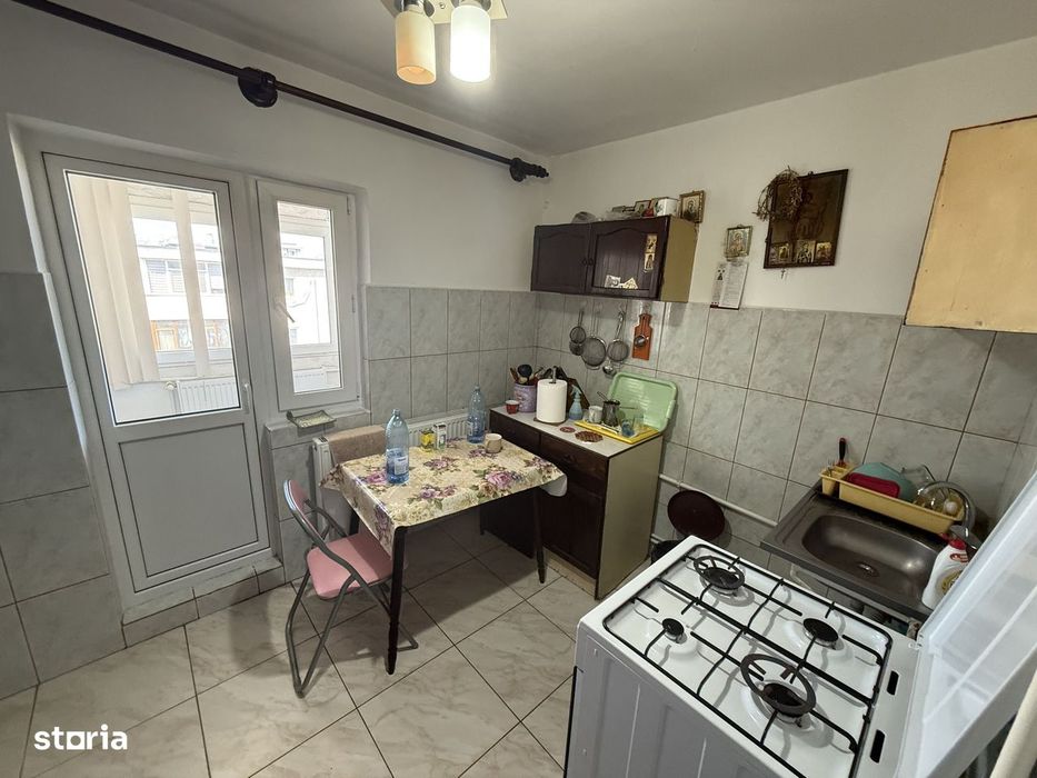 Apartament 3 camere zona Dacia