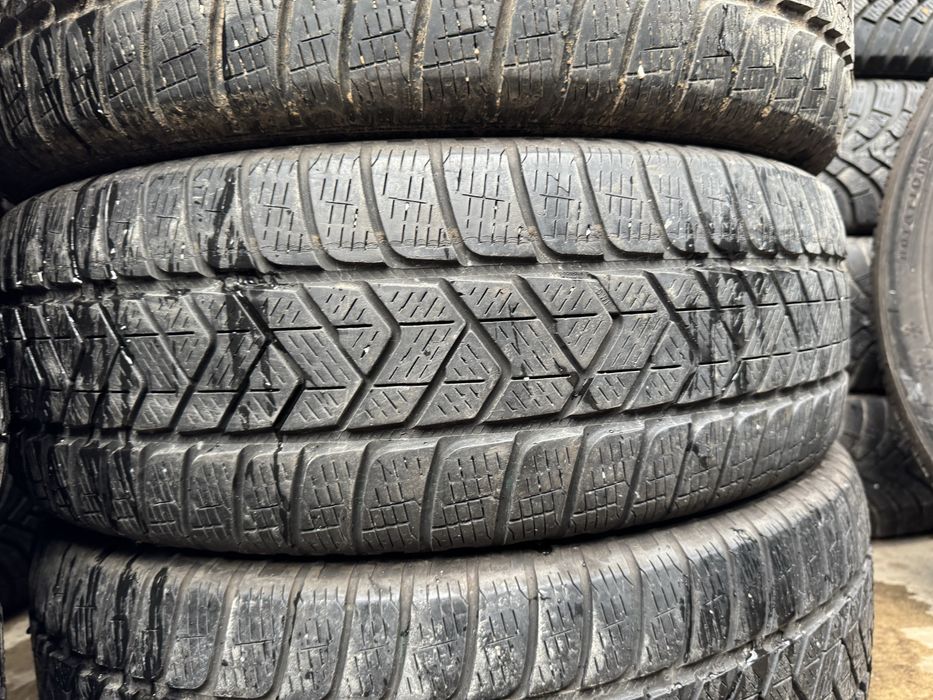 Anvelope 215/65/17 Pirelli