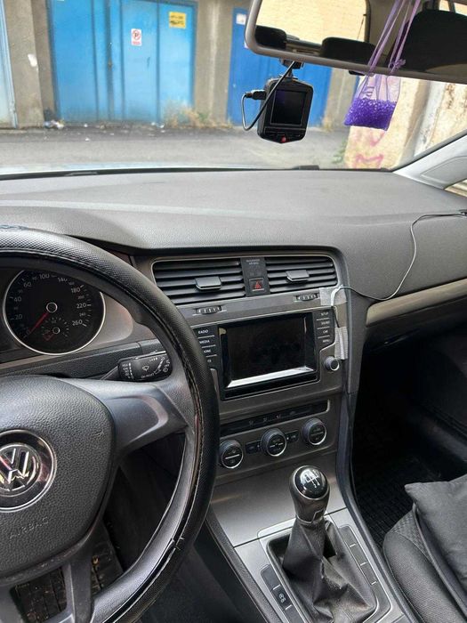 de vanzare VW GOLF VII TDI 2014 in stare imaculata de functionare, cu toate reviziile la zi